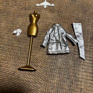 Topper Dawn Doll Clothes Silver au Go Go 810 1 original boot